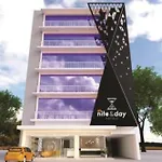 Capital O 1279 Hotel Grand Celino Makassar